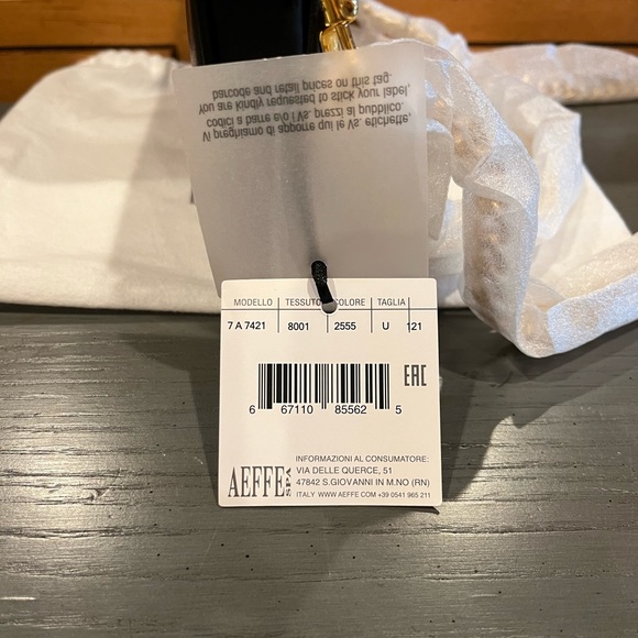 NWT Moschino Logo-print Zipped Chain Shoulder Bag - Picture 15 of 15